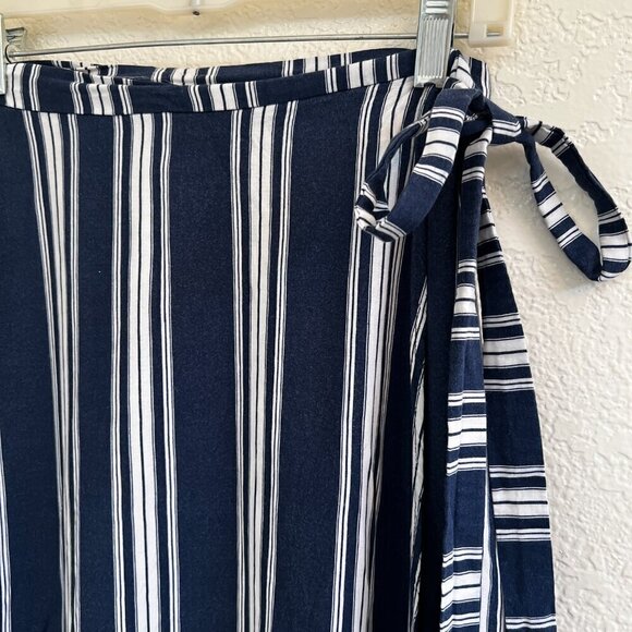 Show Me Your Mumu‎ Women's Navy Stripe Wrap Maxi Skirt Small - Picture 5 of 8